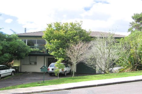 Photo of property in 6 Seabar Place, Glen Eden, Auckland, 0602