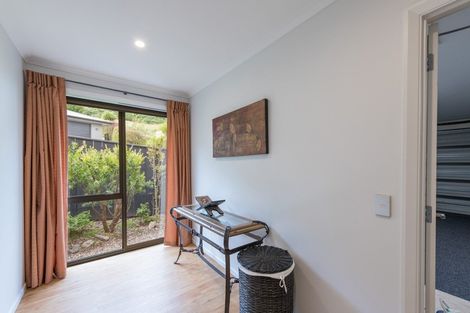 Photo of property in 5 Berkshire Place, Stoke, Nelson, 7011