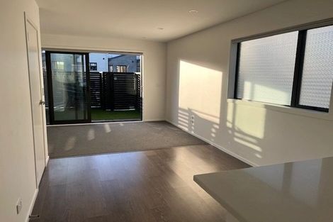 Photo of property in 27/28 Westgate Drive, Westgate, Auckland, 0614