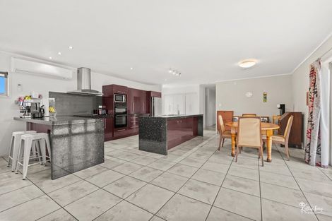 Photo of property in 6 Bayly Street, Baylys Beach, Dargaville, 0377