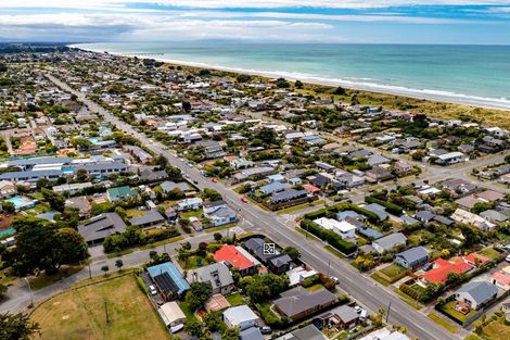 Photo of property in 190 Estuary Road, South New Brighton, Christchurch, 8062