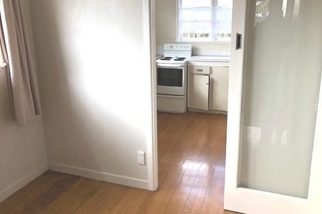 Photo of property in 16 Pomaria Road, Henderson, Auckland, 0610