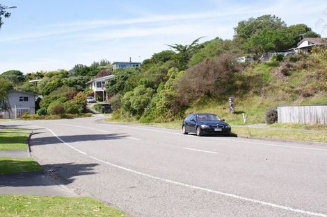 Photo of property in 12 Weggery Drive, Waikanae Beach, Waikanae, 5036