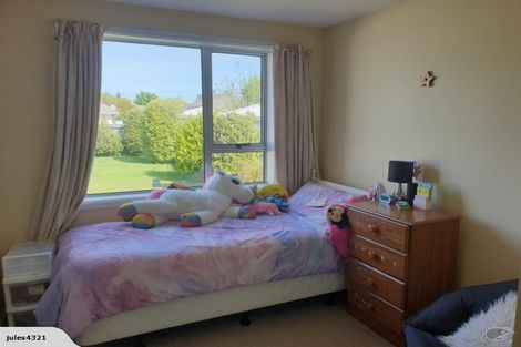 Photo of property in 23 Liverton Crescent, Bishopdale, Christchurch, 8053