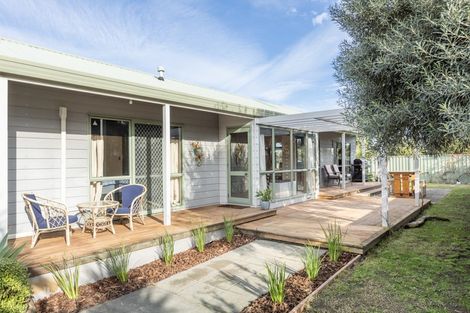 Photo of property in 14 Gill Road, Bay View, Napier, 4104