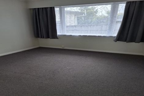 Photo of property in 7b Abel Tasman Avenue, Henderson, Auckland, 0610
