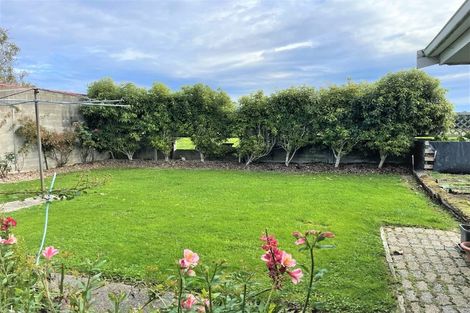 Photo of property in 126 Cunningham Crescent, Grasmere, Invercargill, 9810