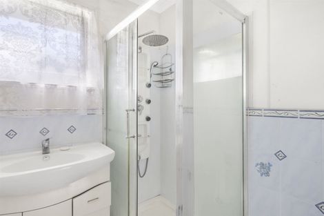 Photo of property in 116 St Georges Road, Avondale, Auckland, 0600