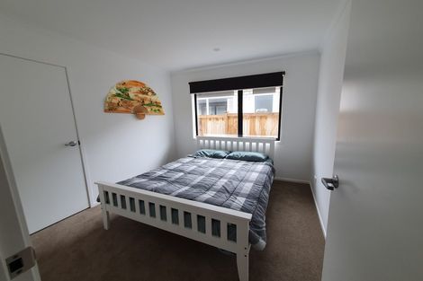 Photo of property in 65 Nobilo Road, Kumeu, 0810