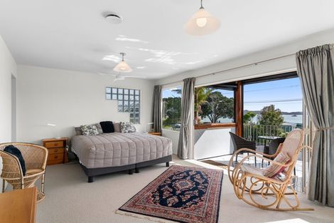 Photo of property in 141 Marsden Bay Drive, One Tree Point, 0118