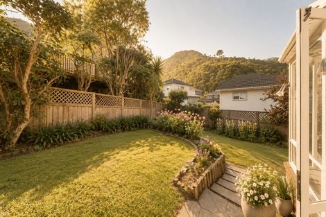 Photo of property in 4 Ridvan Grove, Ngaio, Wellington, 6035