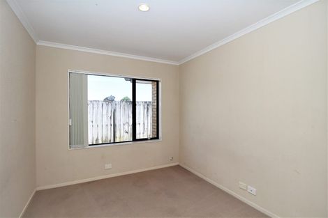 Photo of property in 15 Foxlaw Street, Randwick Park, Auckland, 2105