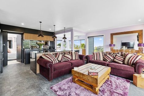 Photo of property in 4 Kilgour Way, Crofton Downs, Wellington, 6035