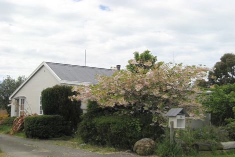 Photo of property in 14 Parsonage Road, Woodend, 7610