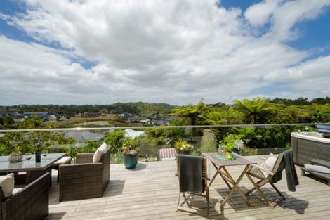 Photo of property in 88 Pohutukawa Parade, Riverhead, 0820