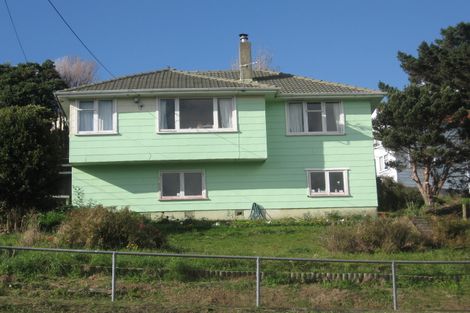 Photo of property in 8 Gloucester Street, Cannons Creek, Porirua, 5024