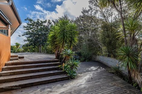 Photo of property in 99 Yorke Road, Haruru, 0204