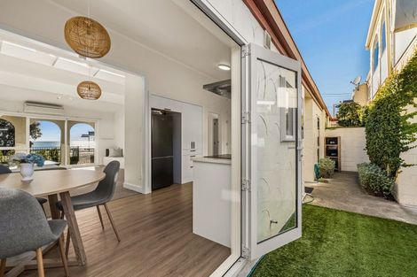 Photo of property in 24 Charles Street, Westshore, Napier, 4110