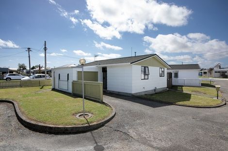 Photo of property in 3/21 Russell Street, Marton, 4710