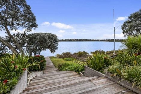Photo of property in 39a Beresford Street, Bayswater, Auckland, 0622
