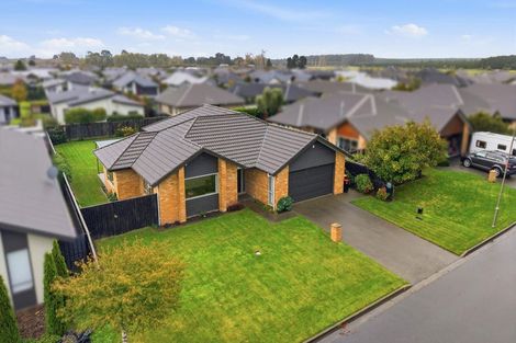 Photo of property in 18 Wyatt Street, Kaiapoi, 7630