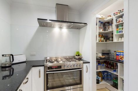 Photo of property in 43 Moses Road, Kaukapakapa, 0873