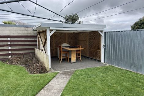 Photo of property in 31 Henley Crescent, Pirimai, Napier, 4112