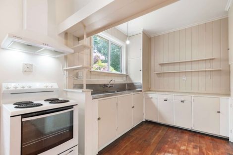 Photo of property in 10 Oturi Road, Waverley, 4510