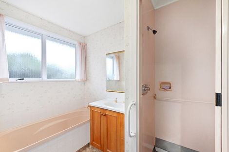 Photo of property in 5 Algie Place, Avonhead, Christchurch, 8042