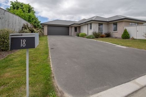 Photo of property in 18 Munich Place, Bromley, Christchurch, 8062