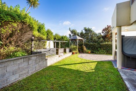 Photo of property in 6 Iona Place, Papakowhai, Porirua, 5024