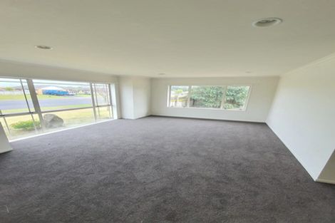 Photo of property in 331 Mahia Road, Weymouth, Auckland, 2103