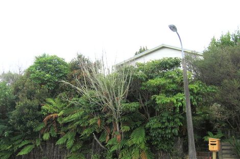 Photo of property in 4 Serenity Grove, Maoribank, Upper Hutt, 5018