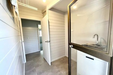 Photo of property in 17 Hoylake Place, Wattle Downs, Auckland, 2103