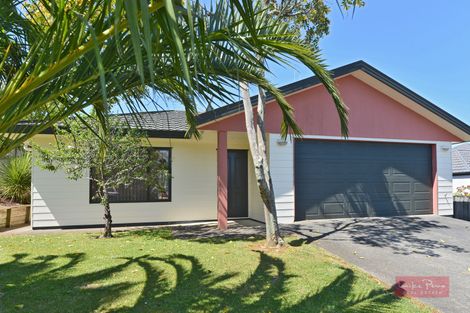 Photo of property in 55 Ridgeway Drive, Te Kamo, Whangarei, 0112