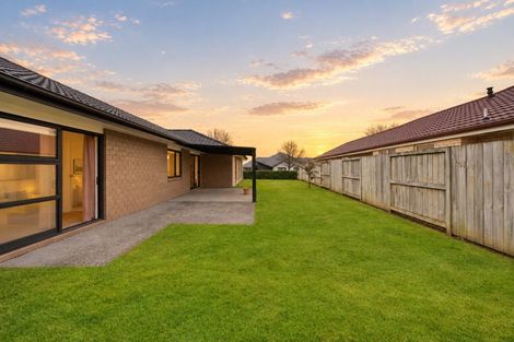 Photo of property in 44 Keston Crescent, Flagstaff, Hamilton, 3210