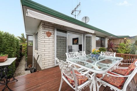 Photo of property in 15a Laing Place, Otumoetai, Tauranga, 3110