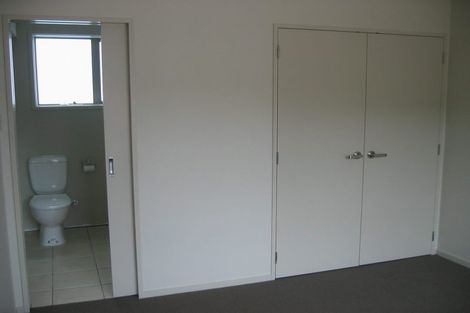 Photo of property in 2 Sim Street, Johnsonville, Wellington, 6037