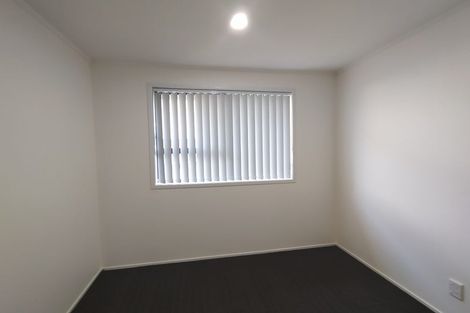 Photo of property in 13 Tangelo Place, Bucklands Beach, Auckland, 2012