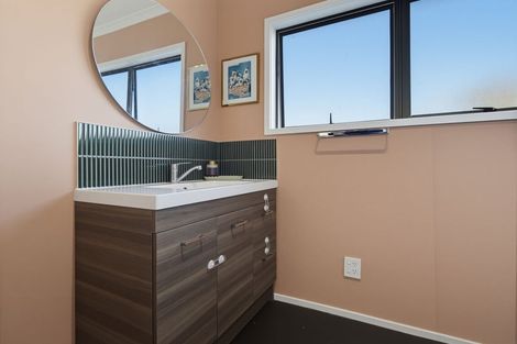 Photo of property in 702b Park Road South, Akina, Hastings, 4122