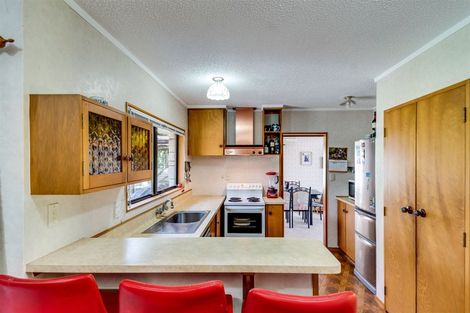 Photo of property in 56 Townshend Crescent, Greenmeadows, Napier, 4112