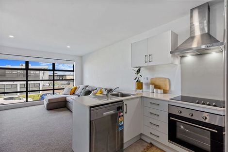 Photo of property in 59/17 Owens Place, Mount Maunganui, 3116