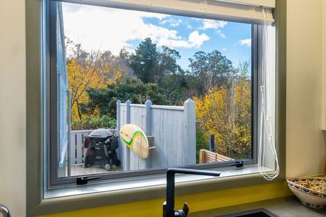 Photo of property in 22 Enfield Road, Hospital Hill, Napier, 4110