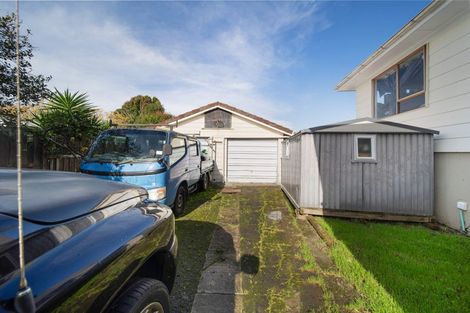 Photo of property in 3 Tilbrook Place, Papakura, 2110