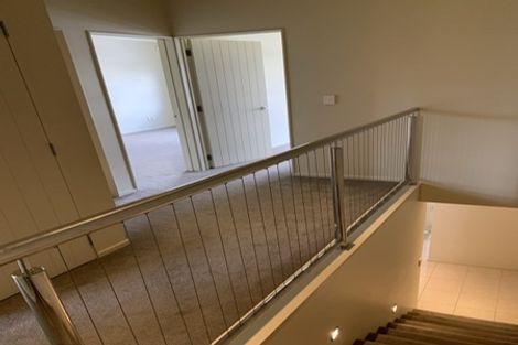 Photo of property in 9/40 Scarlet Oak Drive, Schnapper Rock, Auckland, 0632