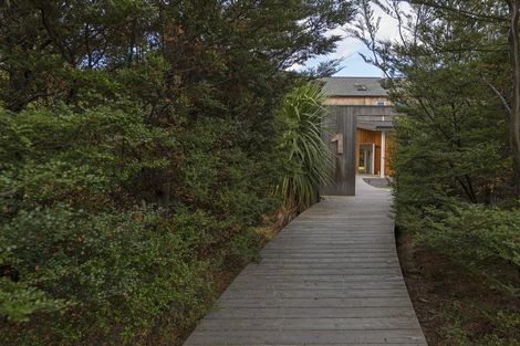 Photo of property in 2 Wineberry Lane, Wanaka, 9305