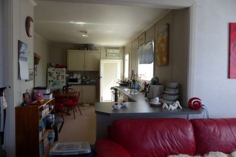 Photo of property in 1 Edinburgh Street, Waimate, 7924