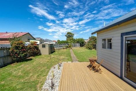 Photo of property in 69 Hargest Crescent, Saint Clair, Dunedin, 9012