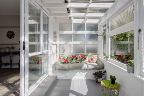 Photo of property in 1/1 Hitchings Avenue, Onekawa, Napier, 4110