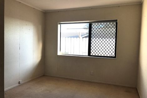 Photo of property in 27 Summermist Drive, Northpark, Auckland, 2013